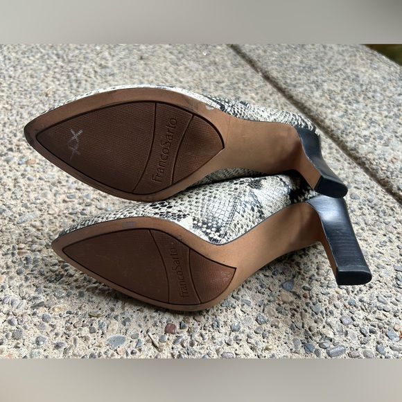 Boss Babe, FRANCO SARTO, snake heeled booties!! - Picture 7 of 12